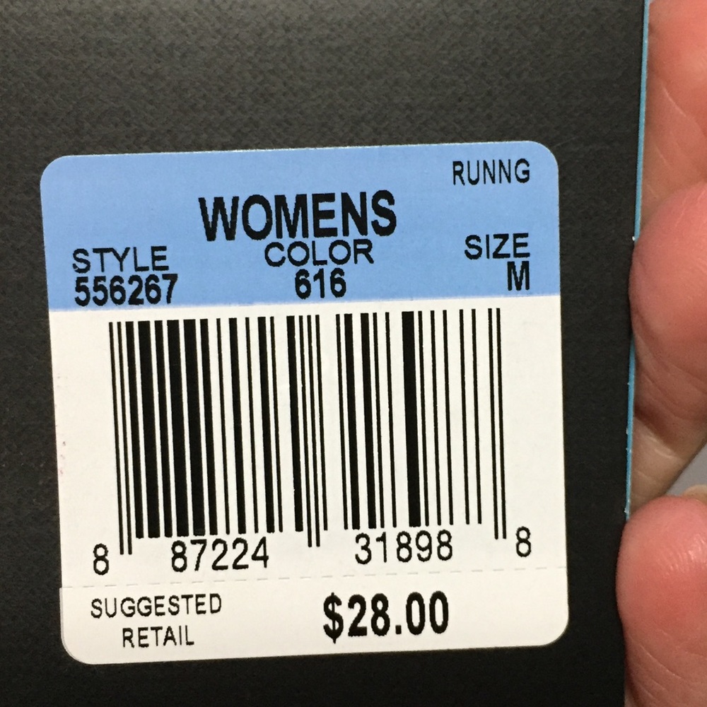 NWT WOMENS RUNNING SHIRT - Picture 3 of 5